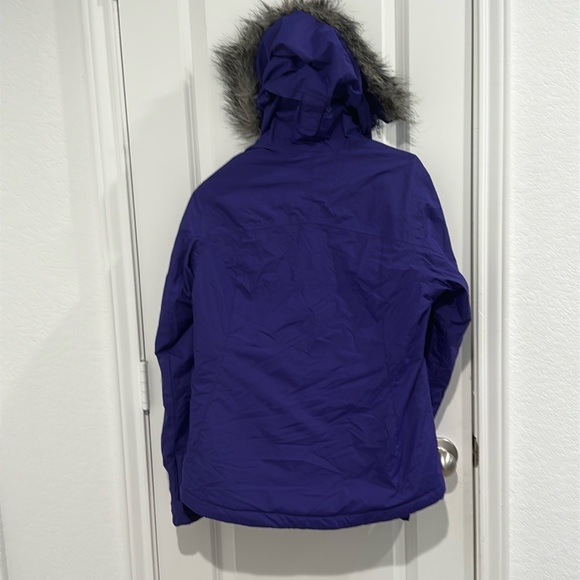 Columbia women’s Purple Ski & Snow Jacket Lightweight Design - Picture 13 of 13